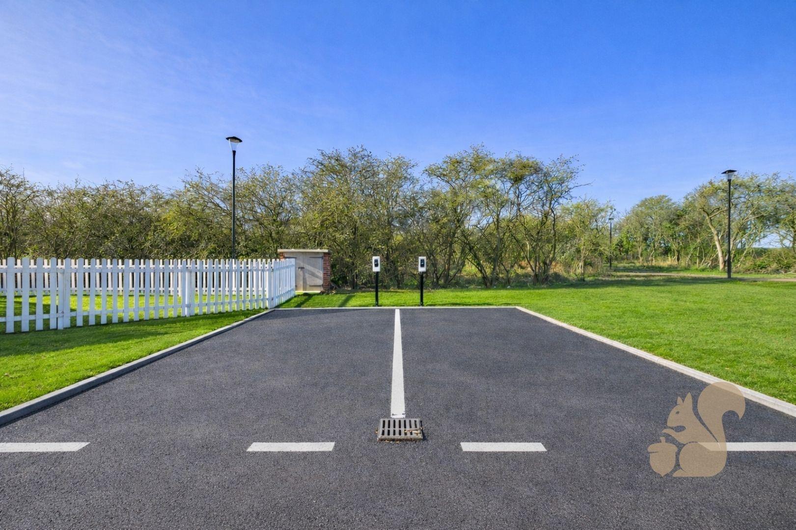Parking .jpg